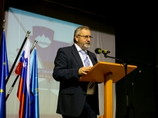 25-LET-OSAMOSV-ILB013