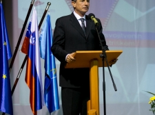 25-LET-OSAMOSV-ILB024