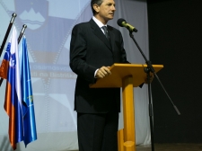 25-LET-OSAMOSV-ILB027