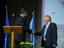 25-LET-OSAMOSV-ILB035