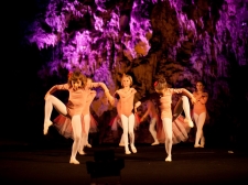 baletna_pravljica__postojnska_jama_-_vl_-6443