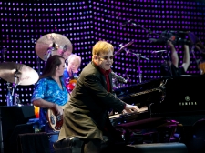 elton_john_vl-7562