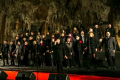 Jaslice v Postojnski jami