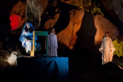 Jaslice v Postojnski jami