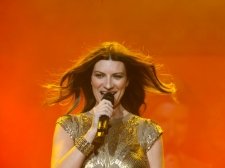 laura_pausini_vl-5536