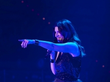 laura_pausini_vl-6035