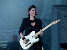 laura_pausini_vl-6260