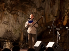 jama_pop_in_modriajni_vl-8283