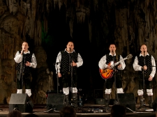 jama_pop_in_modriajni_vl-8423