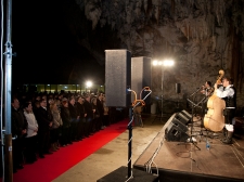 jama_pop_in_modriajni_vl-8836