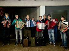 jama_pop_in_modriajni_vl-9053