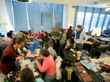 na_roke_za_otroke_-_valter_leban-1022