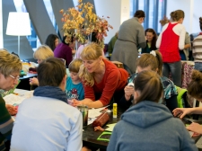 na_roke_za_otroke_-_valter_leban-1044