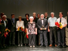 cerknicapodelitev_obcinskih_priznanj-_valter_leban-1954