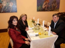 ona-on-2009-015