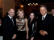ona-on-2010-014