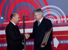 ona-on-2010-028