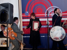 ona-on-2010-035