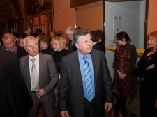 ona_ali_on__2011_v_l-1687