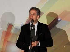 ona_ali_on__2011_v_l-1993