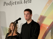 ona_ali_on__2011_v_l-2409