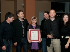 ona_ali_on__2011_v_l-2690