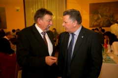 RADIO-94-ONA-ALI-ON-2015-033