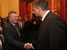 ONA-ali-ON-DEJANJE-LETA-2019-08-FOTO-LJUBO-VUKELIČ