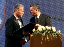 ONA-ali-ON-DEJANJE-LETA-2019-22-FOTO-LJUBO-VUKELIČ