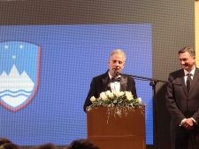 ONA-ali-ON-DEJANJE-LETA-2019-23-FOTO-LJUBO-VUKELIČ