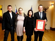 ONA ALI ON 2017- Valter Leban-1954