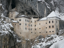 predjamski_grad_zima__-_valter_leban-0989