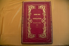 Predsednik Borut Pahor v zlati knjigi