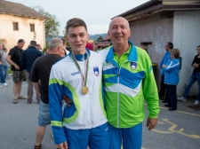 TINA-ZIGA- SVET-PRV-KEGL-025