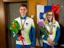 TINA-ZIGA- SVET-PRV-KEGL-058